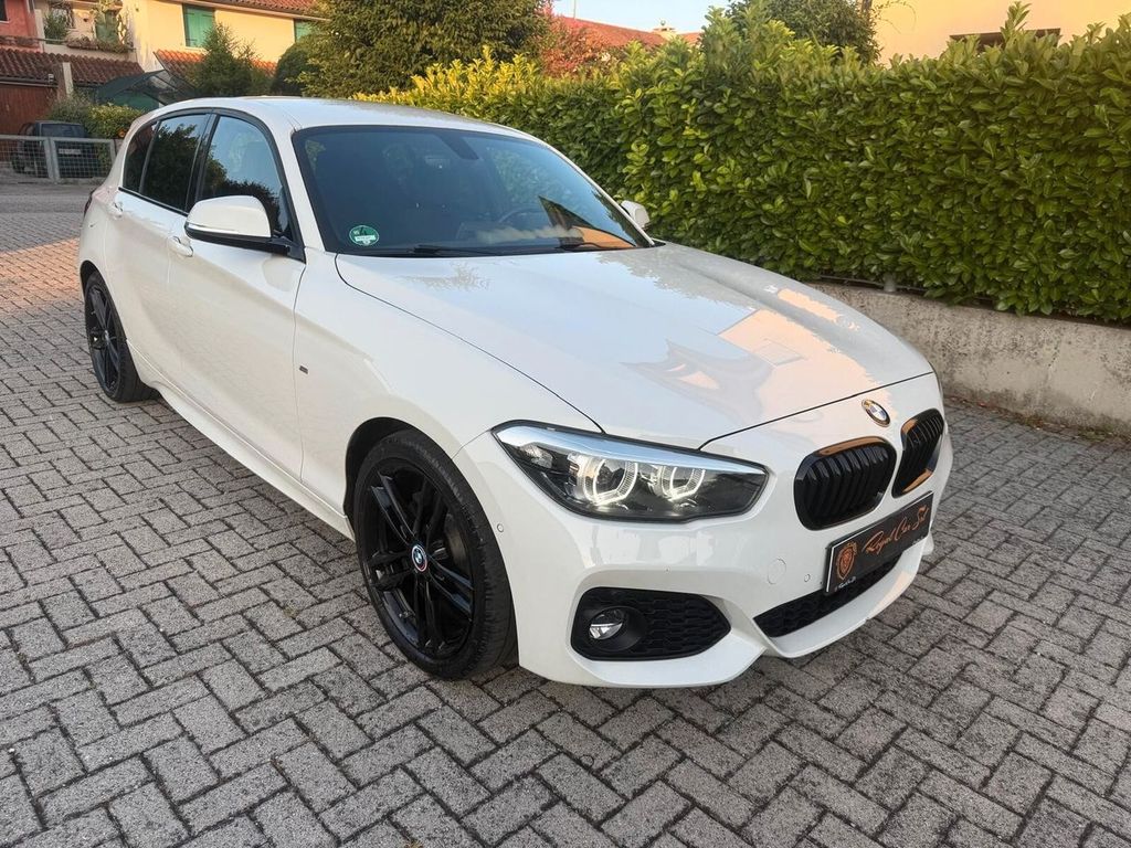 Image of BMW 120