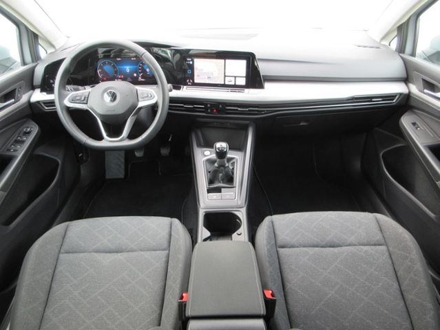 Golf VIII Variant 2.0 TDI 150 PS Life AHK/LED/NA