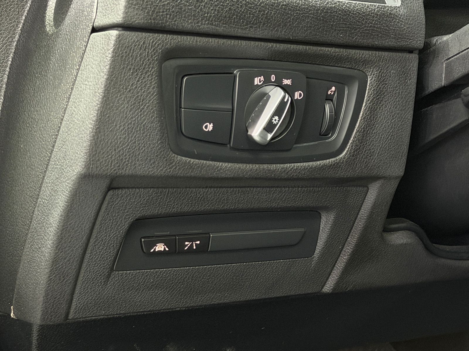 Fahrzeugabbildung BMW M2 Competition|H&K|KW|RF-Kamera|Assistent