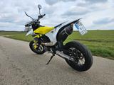 Husqvarna 701 SM - Reifen und Service neu - HUSQVARNA VON 501 BIS 750 CCM