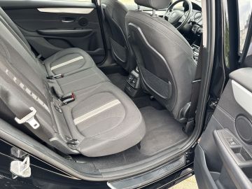 BMW 218 Gran Tourer - 10