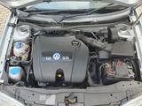 Volkswagen Golf 2.0 FSI Comfortline Automatik Comfortline - Volkswagen Golf: 0 Fsi