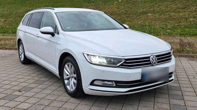 VW Passat Variant