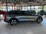 Volvo V60 Cross Country D3 AWD Geartronic Pro - Volvo V60 Cross Country aus 2019