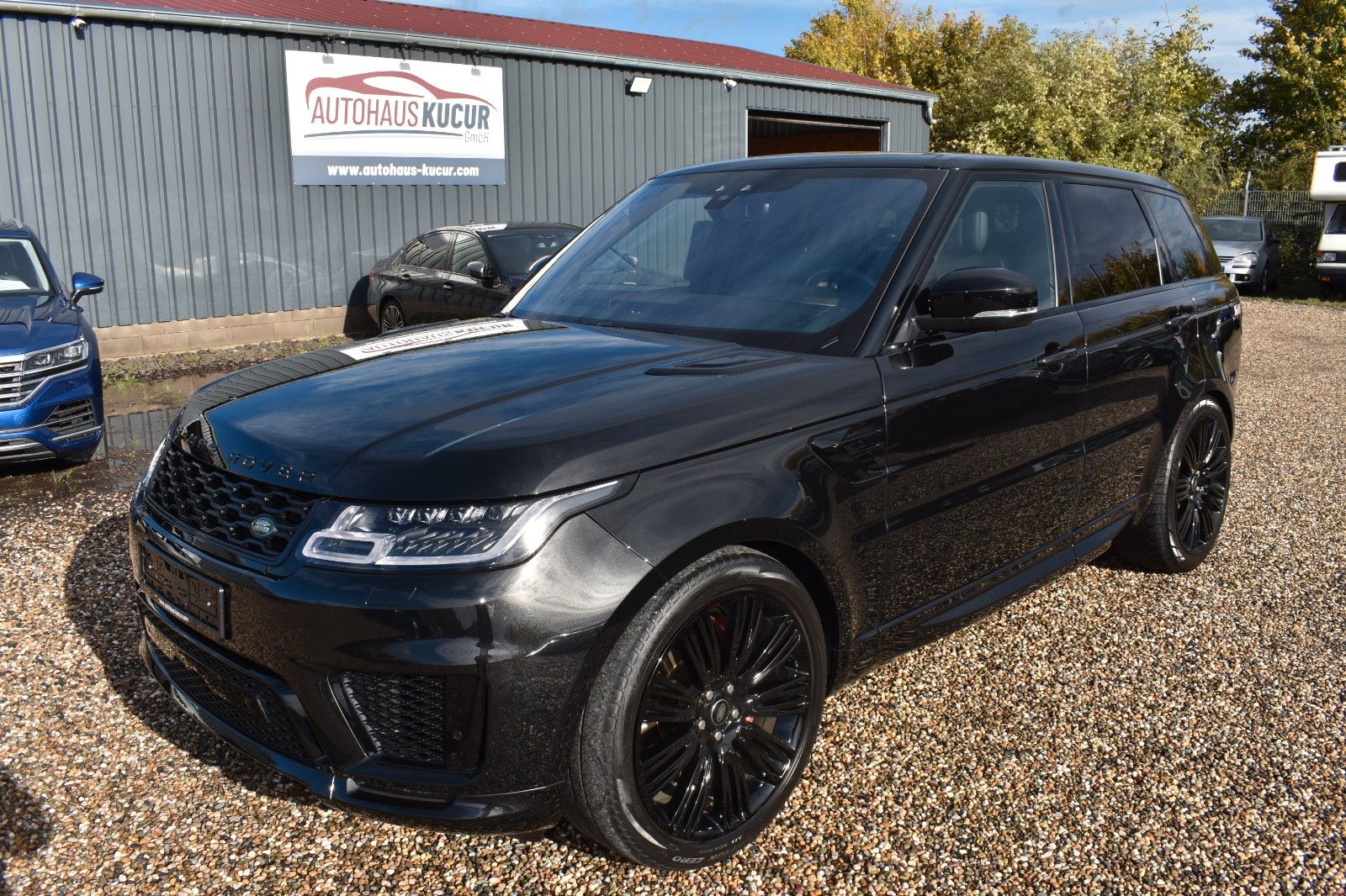 Fahrzeugabbildung Land Rover Range Rover Sport HSE P400 Dynamic Stealt Black