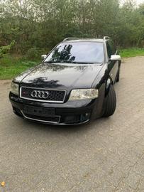 2003 AUDI RS6 照片 2