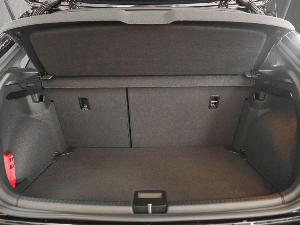 Volkswagen Polo R-Line DSG RearView, миниатюра 6