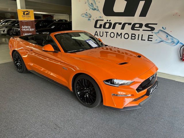 FORD Mustang GT Convertible