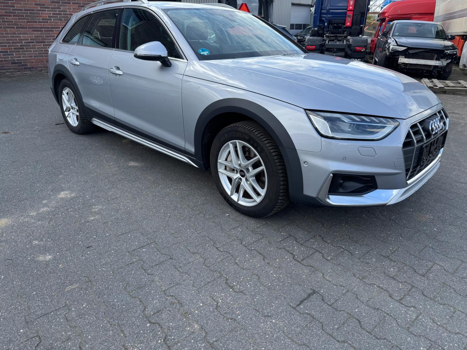 Audi A4 Allroad quattro 45 TFSI basis