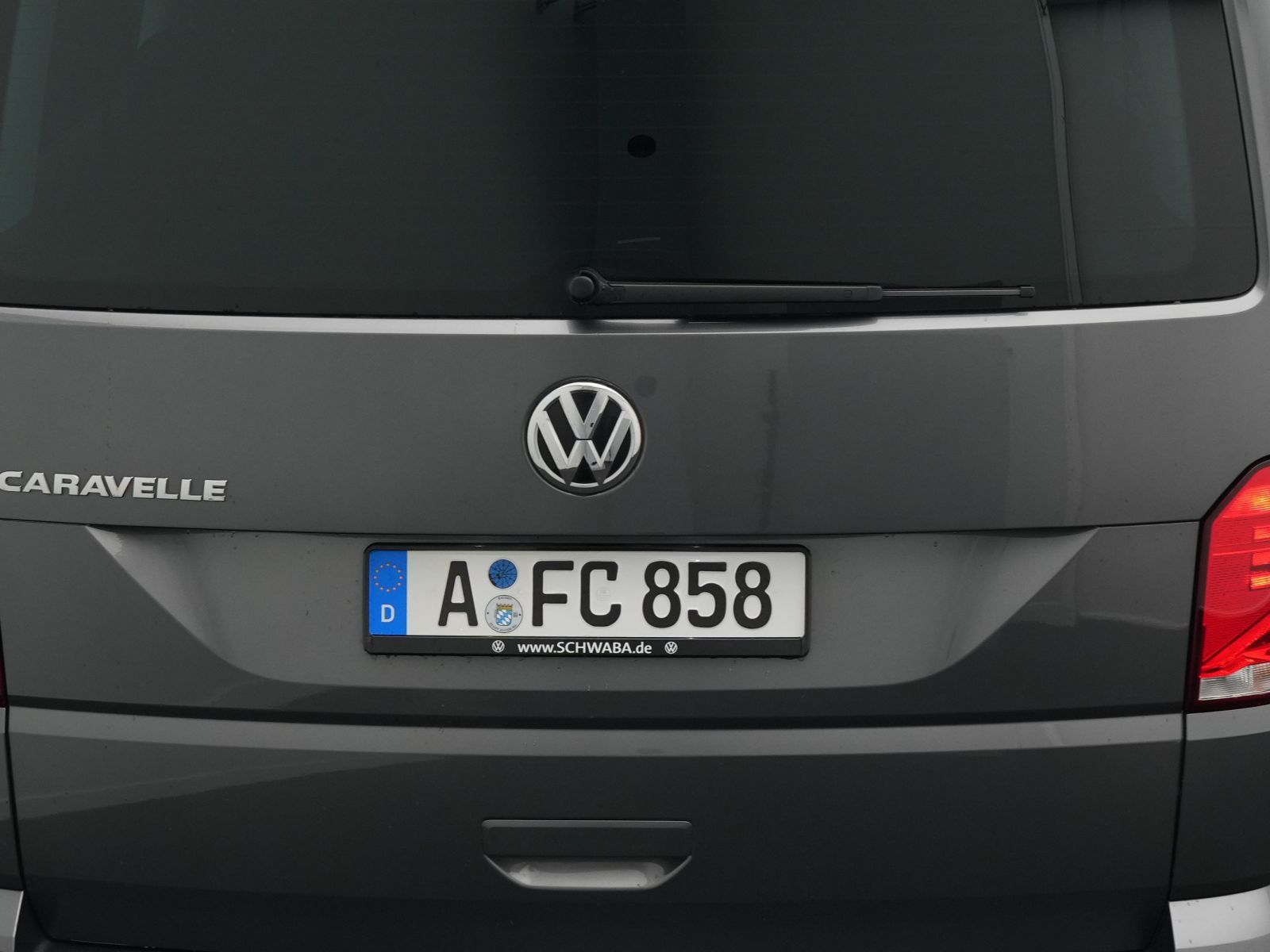 Volkswagen T6 Caravelle - Bild 16