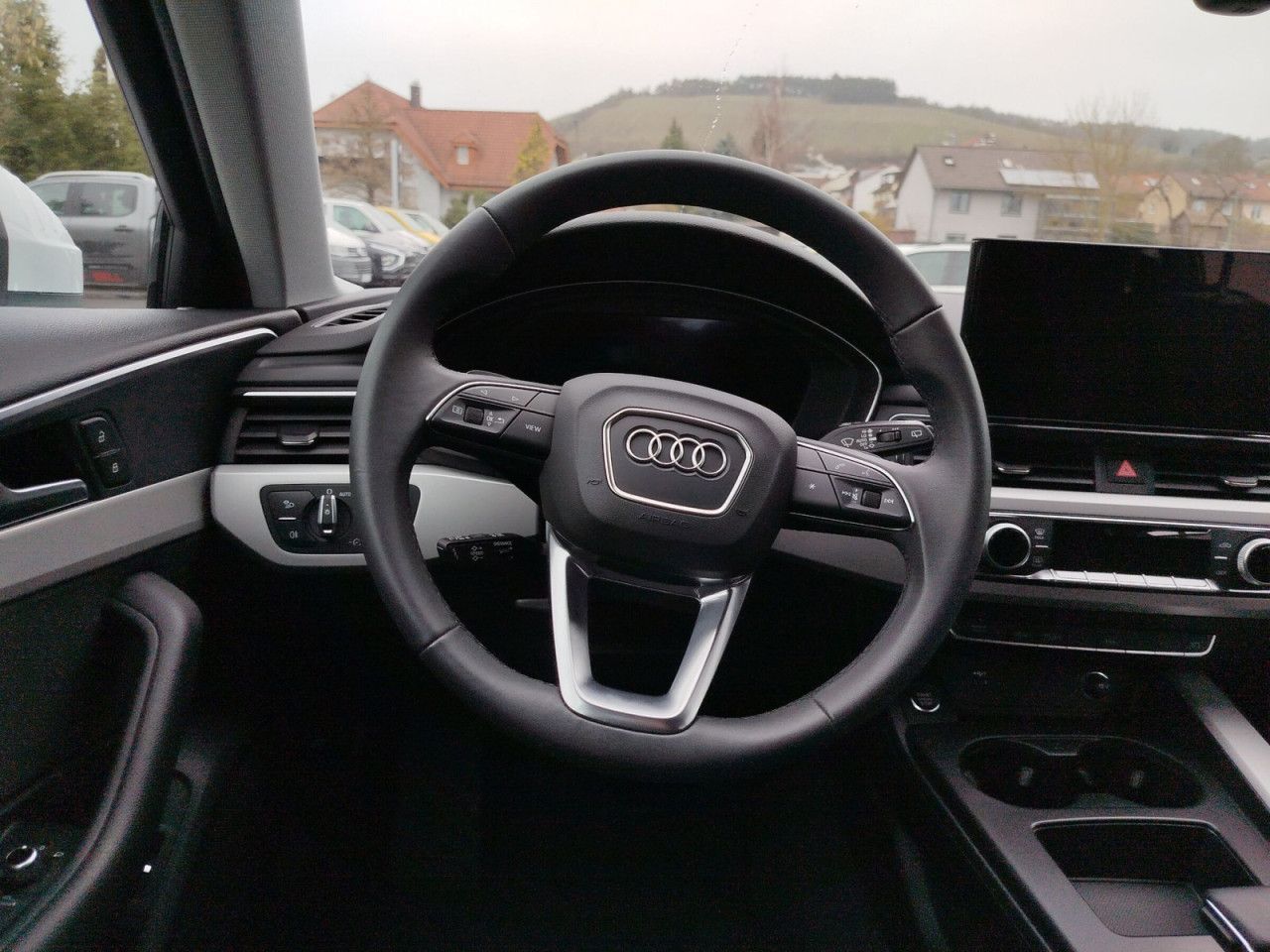 Fahrzeugabbildung Audi A4 Avant S line 40 TFSI 150(204) kW(PS) S tronic