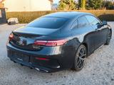 Mercedes-Benz E 400 d 4Matic Coupe 9G-TRONIC AMG Line - Mercedes-Benz E-Klasse: Coupe