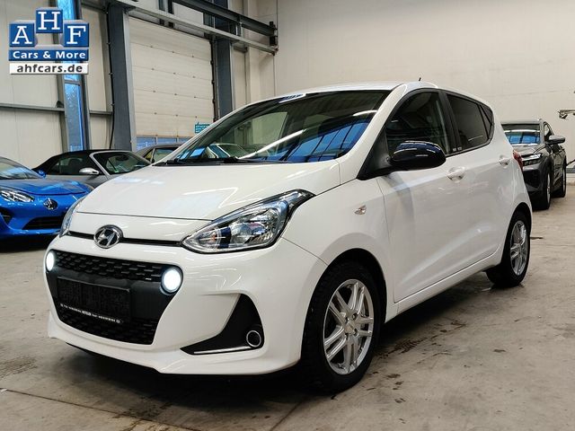 Hyundai i10 1.0 YES! Plus Automatik NAVI SHZG PDC