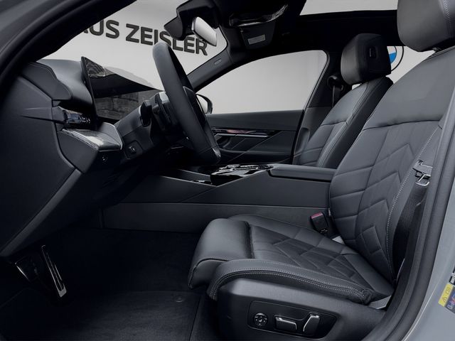 Foto Nummer 9: BMW 550e xDrive