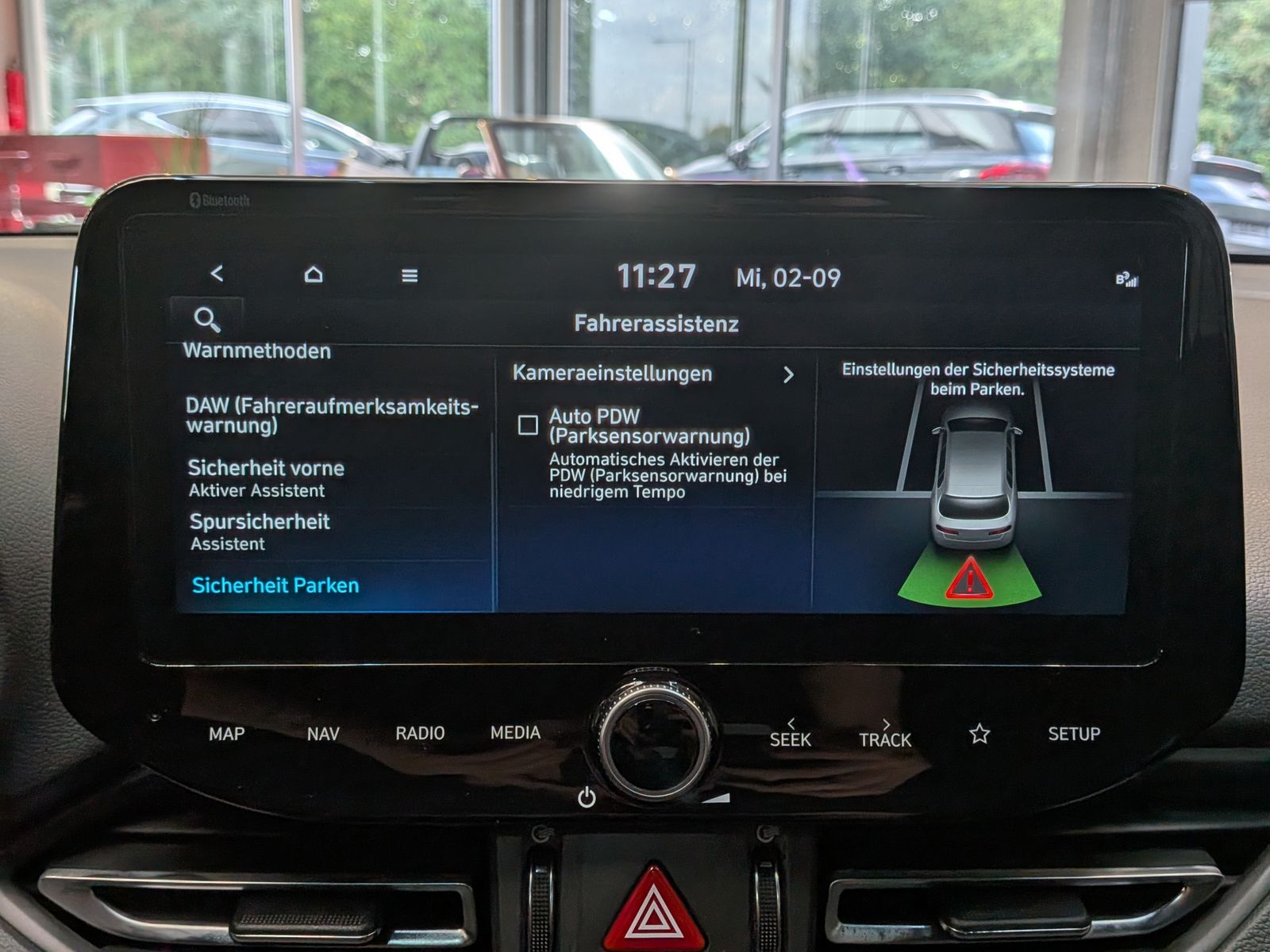 Fahrzeugabbildung Hyundai i30 1.5 N-Line LED*CARPLAY*CAM*PANO*KEYLESS*18"