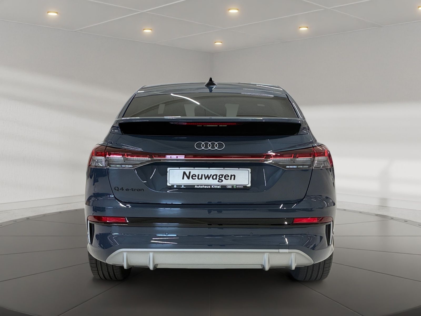 Q4 Sportback e-tron performance 210 kW