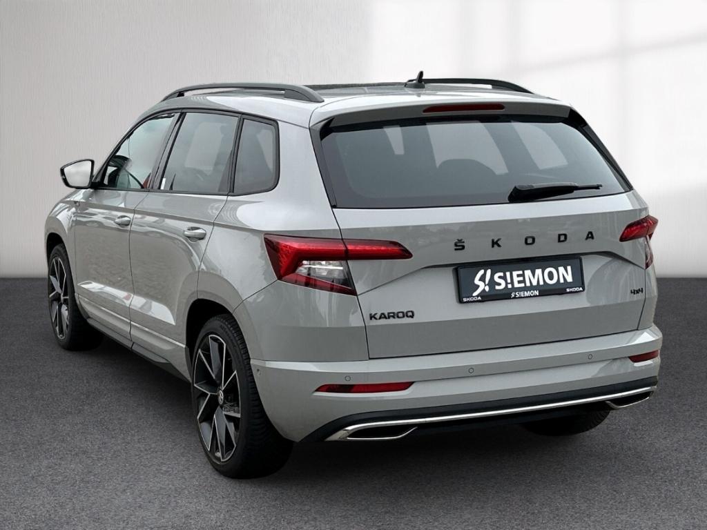 Skoda Karoq TDI 4x4 DSG Sportline AHK Pano Navi 360°