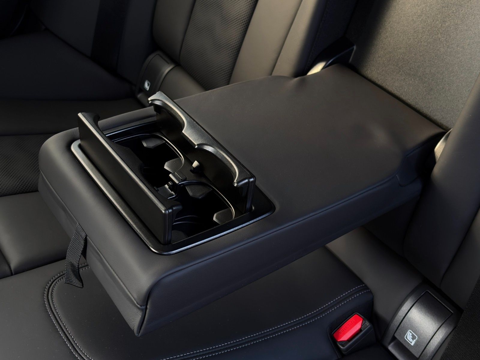 Fahrzeugabbildung BMW M3 Touring xDr Comp H&K LHZ HuD LHZ SBL Compound