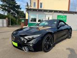 Mercedes-Benz SL 43 AMG - schwarze Mercedes-Benz SL 43 AMG