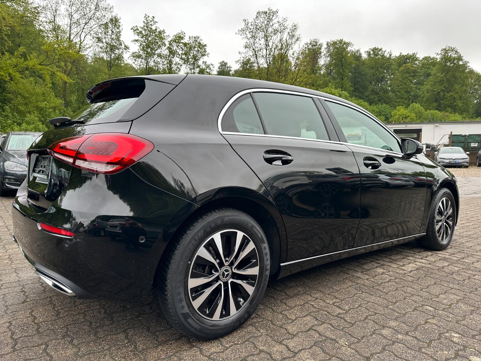 Mercedes-Benz A-Class AUTOMATIK LEDER SHZ RFK, миниатюра 7