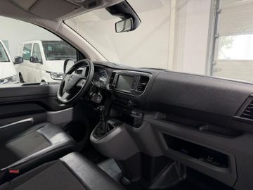Opel Vivaro - 12