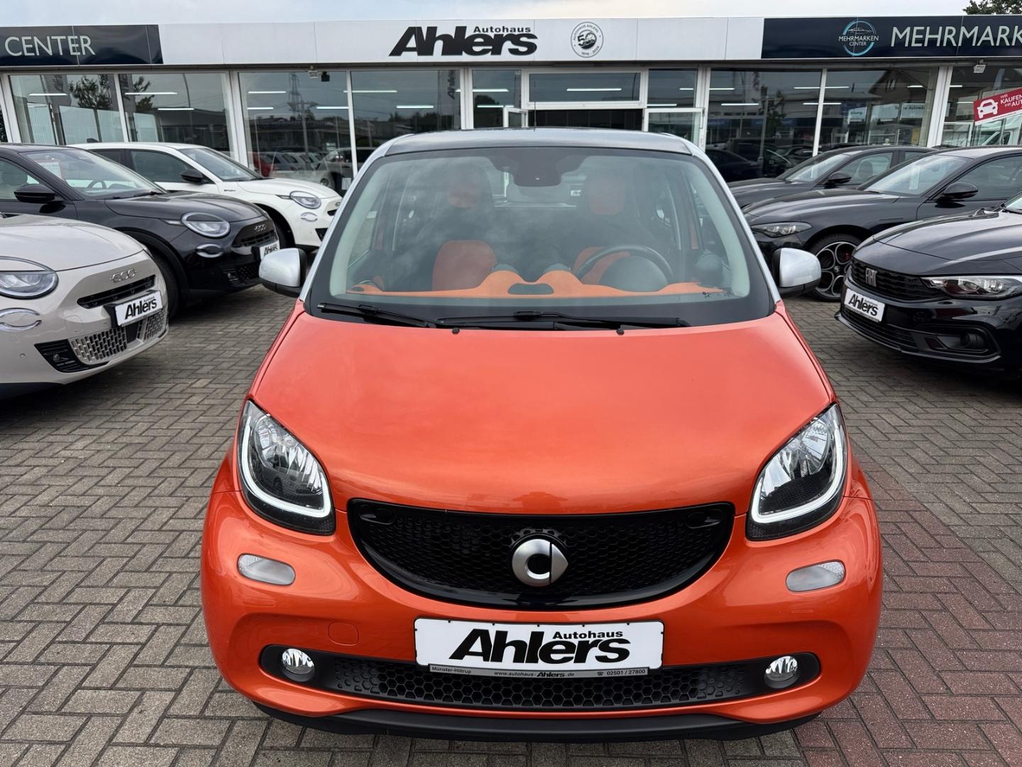 Smart forfour passion+PANO+ALLWETTER+SHZ+KLIMAAUTO+BLU
