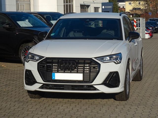 Q3 40 TFSI S Line business quattro