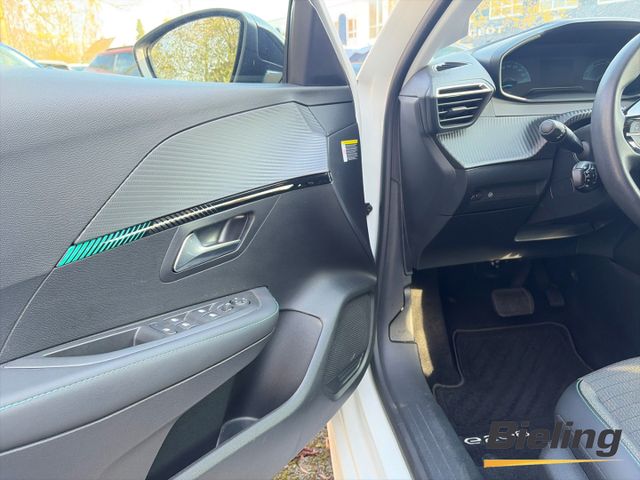 e-208 Allure Navi Digitales Cockpit LED Apple Ca