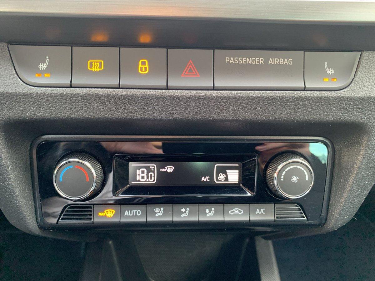Skoda Fabia DRIVE 125 BEST OF USB+PDC+DAB+TEMPO+MP3, миниатюра 29