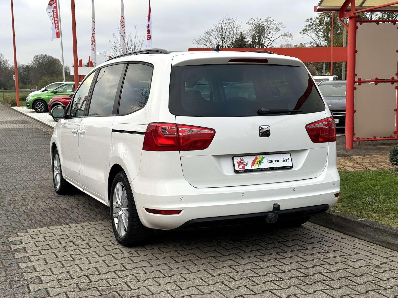 Fahrzeugabbildung SEAT Alhambra 7 Sitzer/Xenon/Navi/DAB/Pano/StandHz...