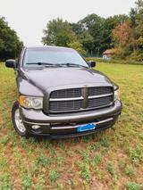 Dodge RAM 1500 Hemi 4x4 Quadcab - Dodge RAM in Duisburg