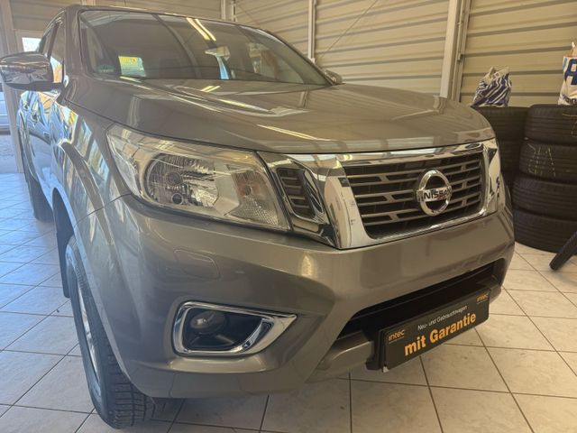 Nissan Navara NP300  Double Cab 4x4 Sitzheizung 1Hand