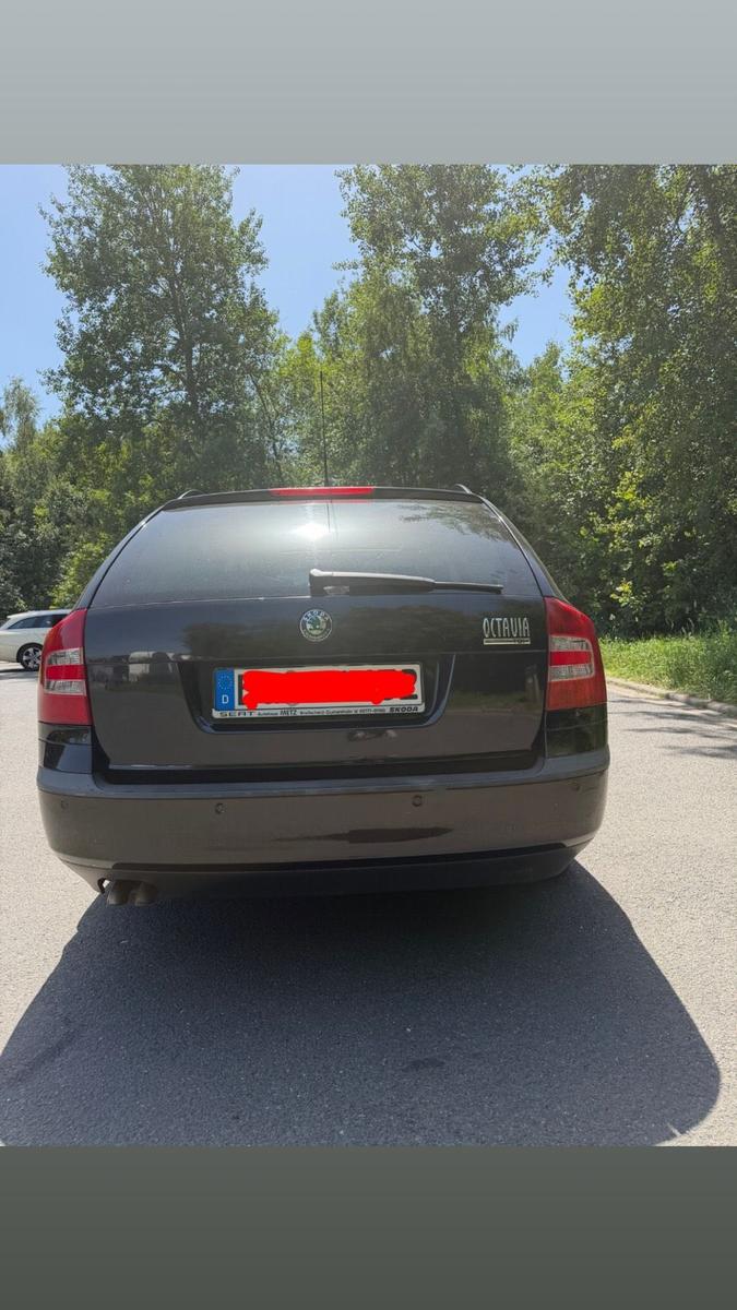 Skoda Octavia 2008 — engine 106 HP (78kW)