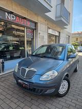 Lancia Ypsilon 1.2 NEOPATENTATI - gebrauchte Lancia Ypsilon aus dem Jahr 2004