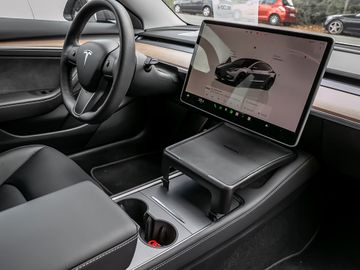 Tesla Model 3 Basis RWD Kamera Autopilot Panoramad.