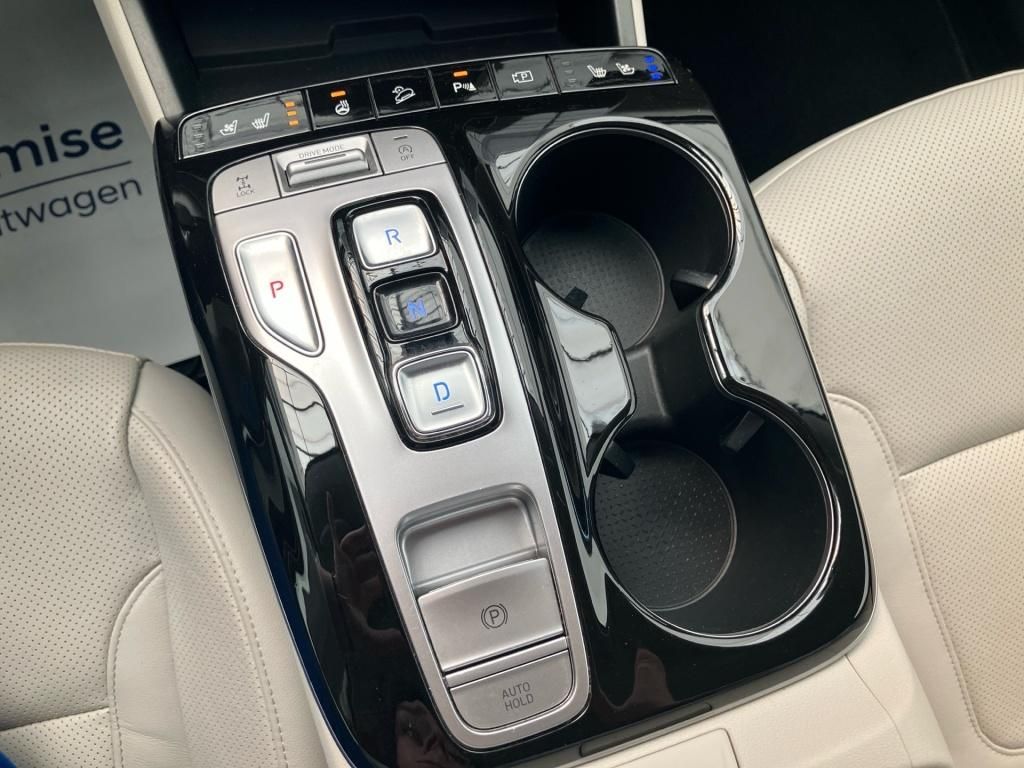 Fahrzeugabbildung Hyundai Tucson 1.6 CRDi Prime Mild-Hybrid 4WD Assistenz