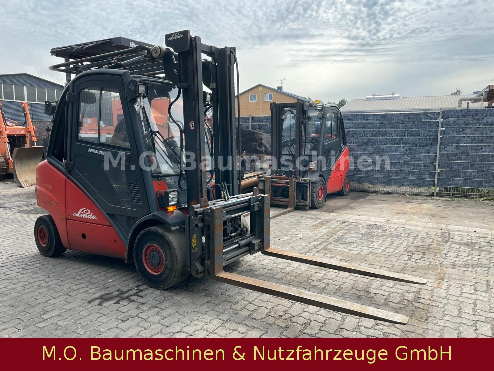 Fahrzeugabbildung Linde H 35 T  / SS / ZV / Duplex / GAS / 3,5t/3,30m