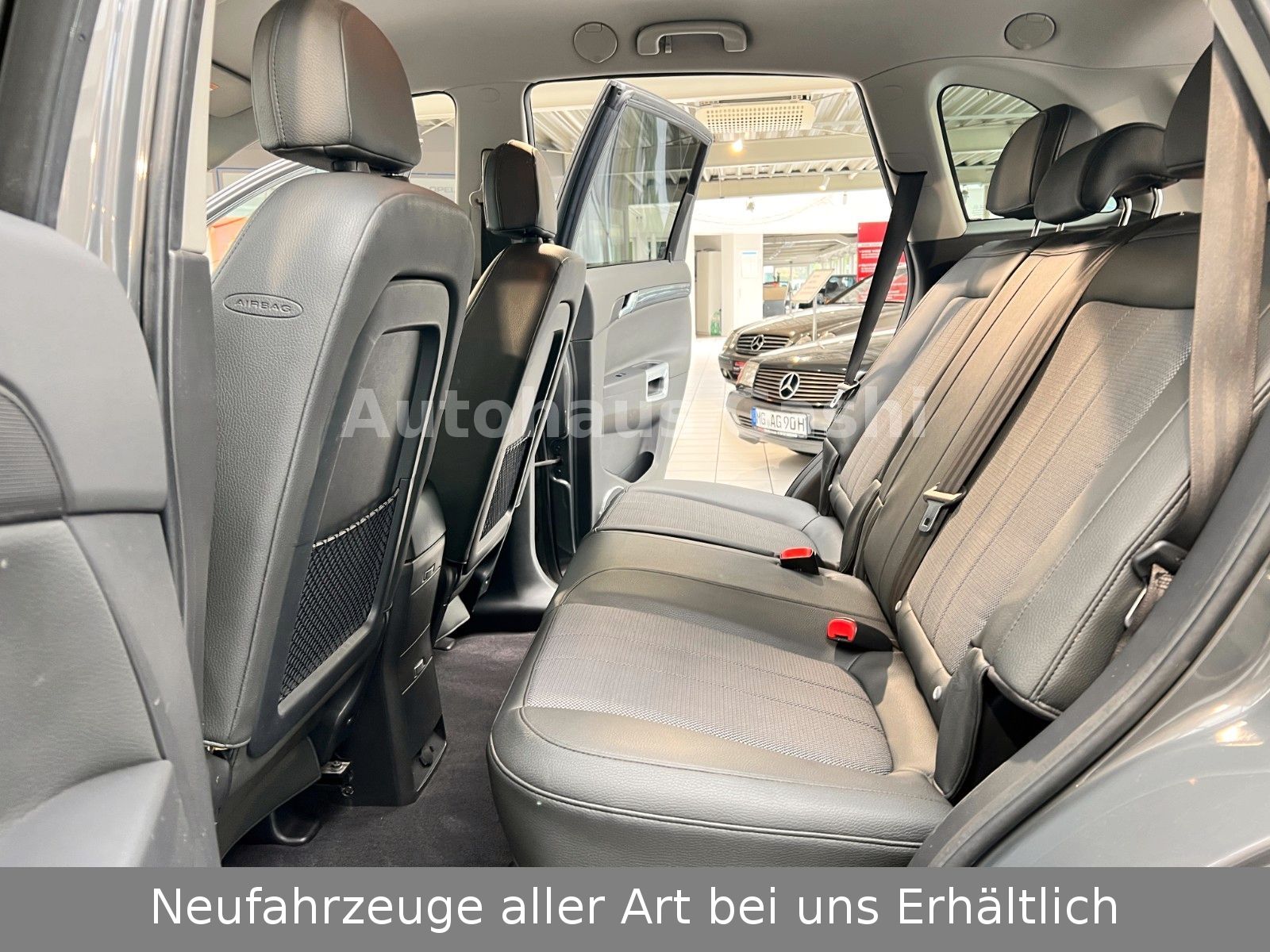 Fahrzeugabbildung Opel Antara Edition*4x4*AHK*PDC*Tempomat*Scheckheft*