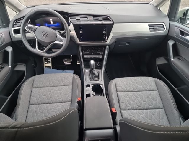 Fahrzeugabbildung Volkswagen Touran MOVE 2,0 TDI DSG 7-SITZER NAVI AHK KAMERA