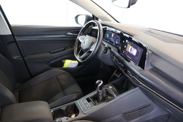 Volkswagen Golf VIII 2.0 TDI United AID+ACC+LED+CARPLAY