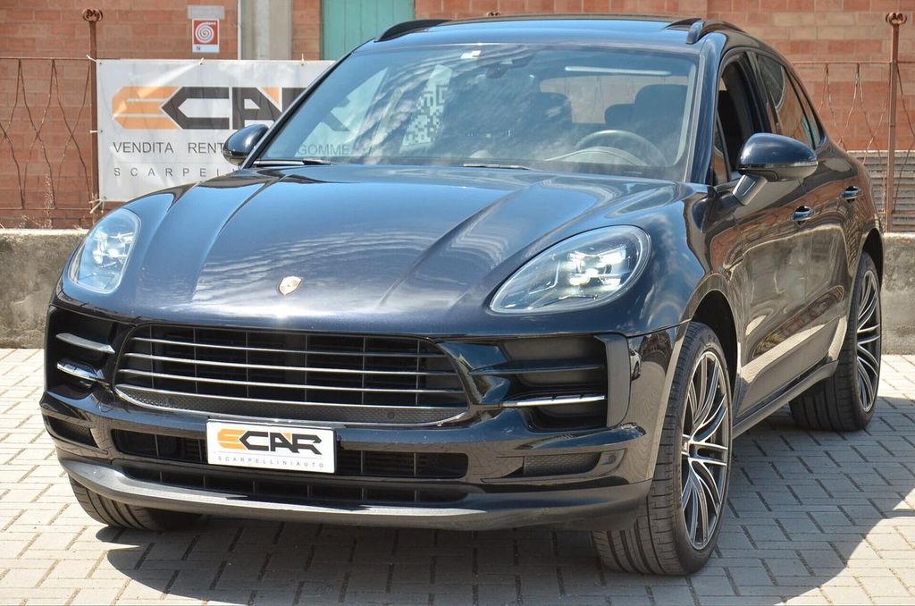 Image of Porsche Macan