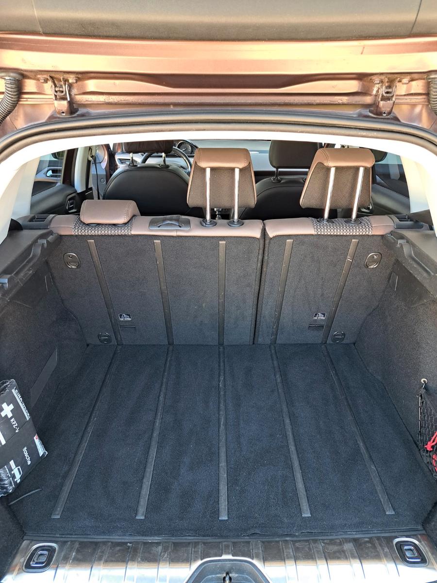 Peugeot 2008 Allure BlueHDi 100 STOP & START Allure