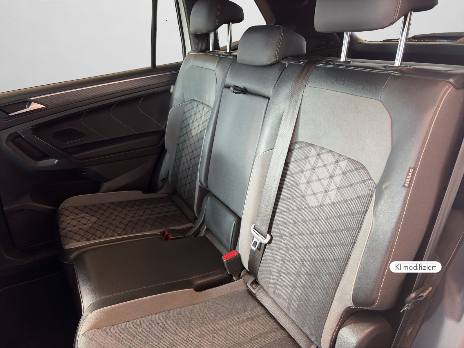 Volkswagen Tiguan Allspace - Bild 15