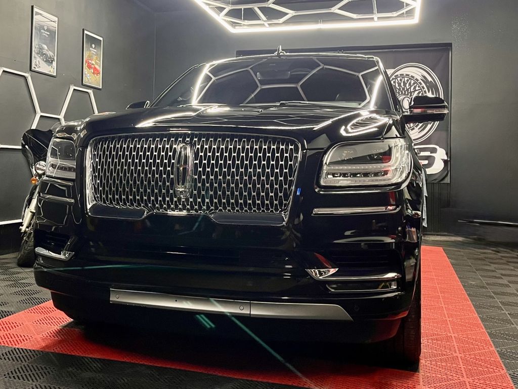 Image of Lincoln Navigator