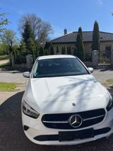 Mercedes-Benz B 180 DCT -Mercedes-Benz, top Ausstattung - : Van, Mercedes