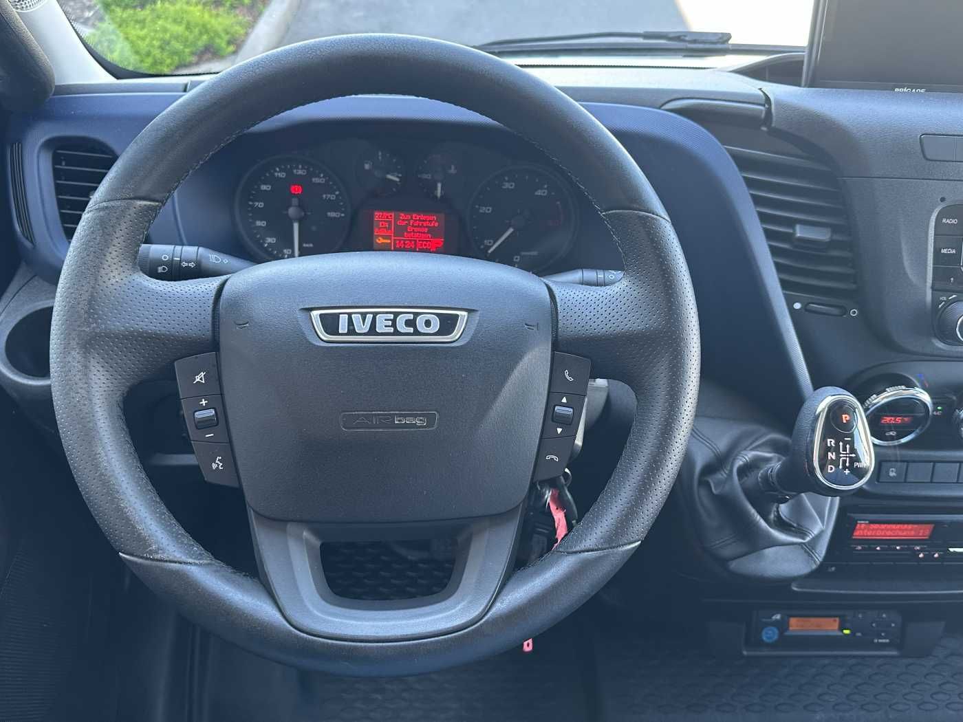 Fahrzeugabbildung Iveco Daily 50C16 R4.100mm *AHK*Automatik*Ladekran*