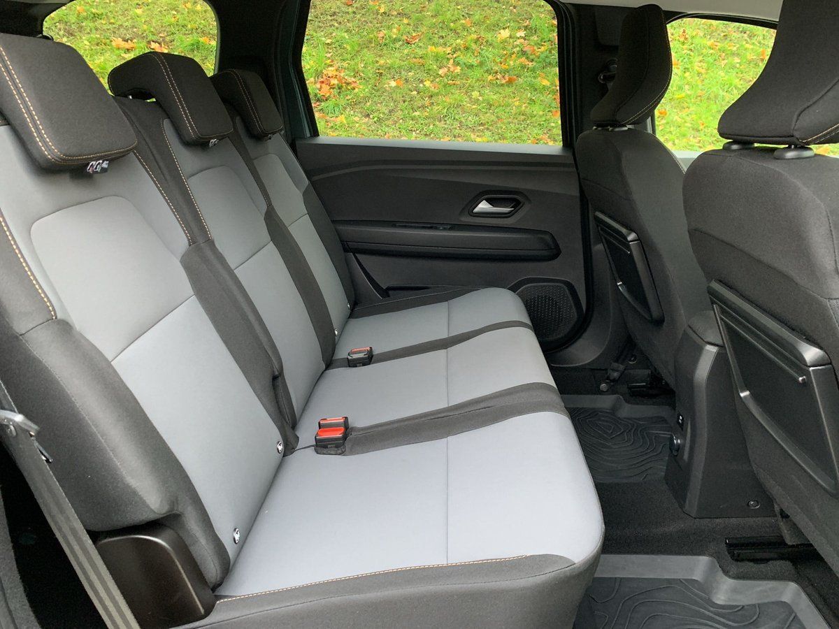 Dacia Jogger - Bild 26