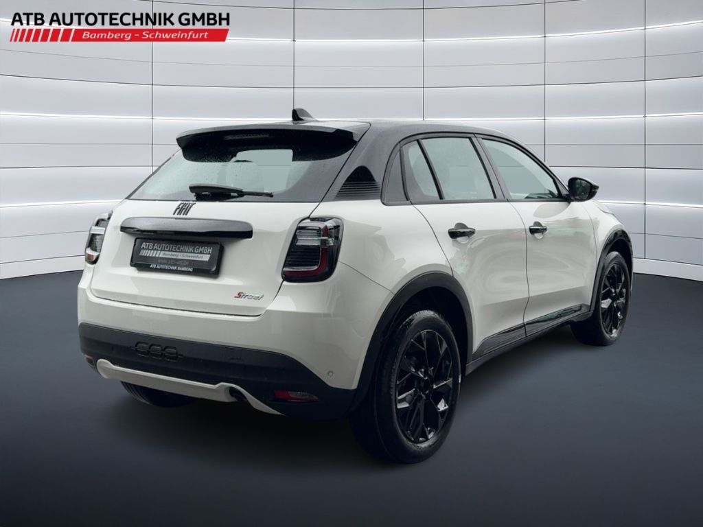 Fahrzeugabbildung Fiat 600 Icon Benziner Street,PDC,VOll LED, 18'',Sitz