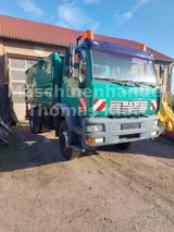 MAN LE220B Allrad mit Kran - MAN 2002