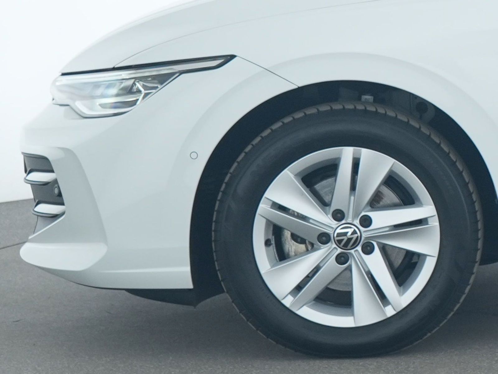 Volkswagen Golf - Bild 13
